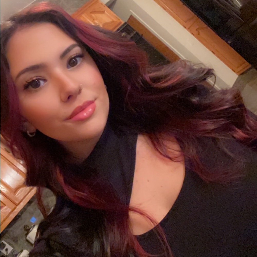 Meet your Posher, Christina